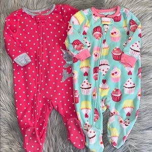 🟠 4/$25 Carters Baby Girl Footie Pajamas 6 Mos